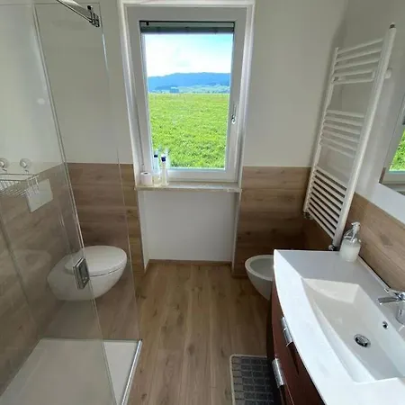 Campanella Relax Con Vista Sulle Montagne